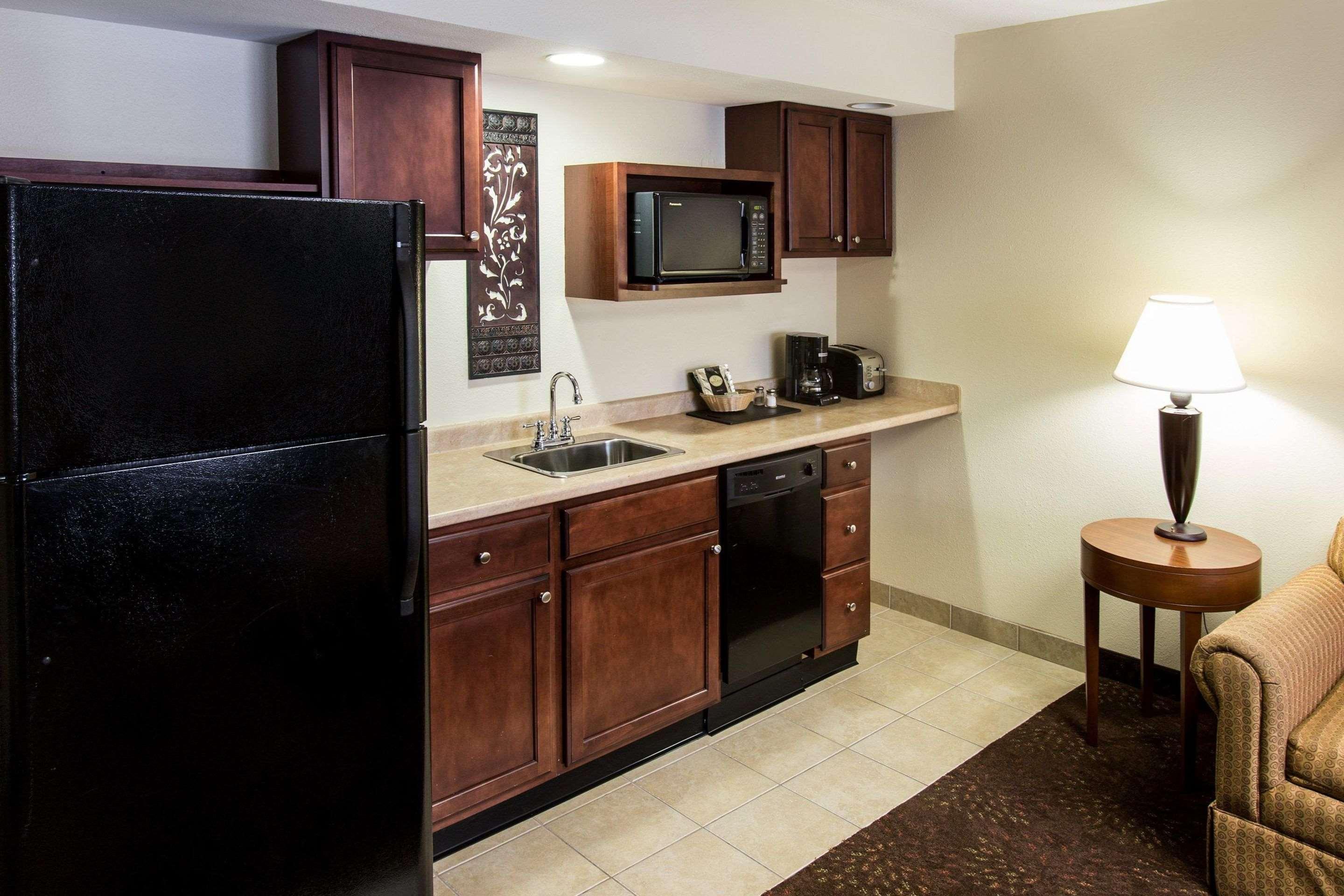 Comfort Inn Okemos - East Lansing Экстерьер фото